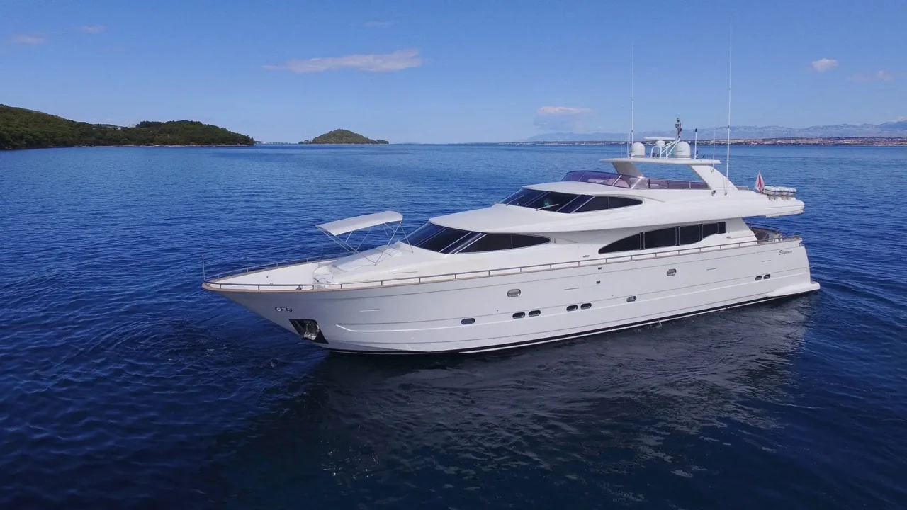 M/Y LADY MARCELLE